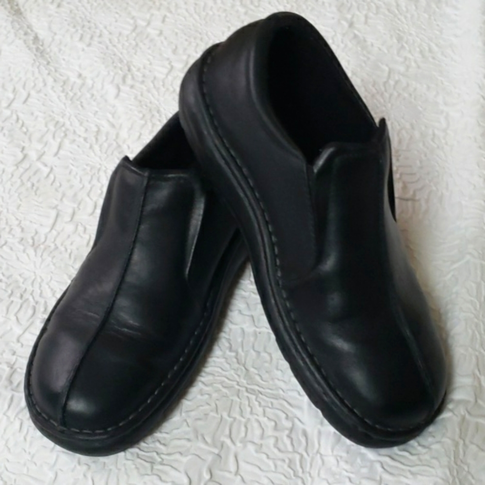 Thom McAn Black Leather Marcos Loafer Shoe, Comfort slip-on. Size 8